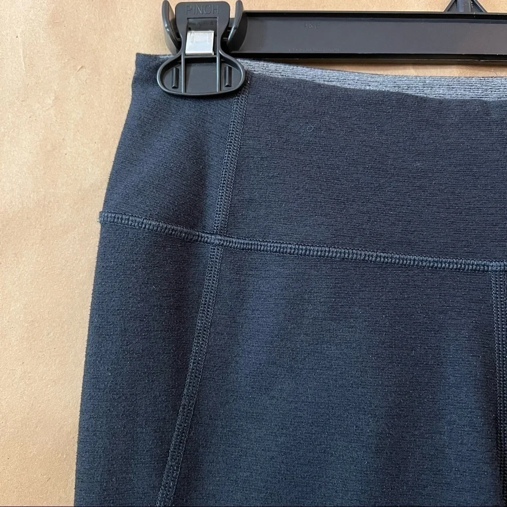 Outdoor Voices | Dipped 7/8 Warmup High Rise Colorblock Leggings Size S